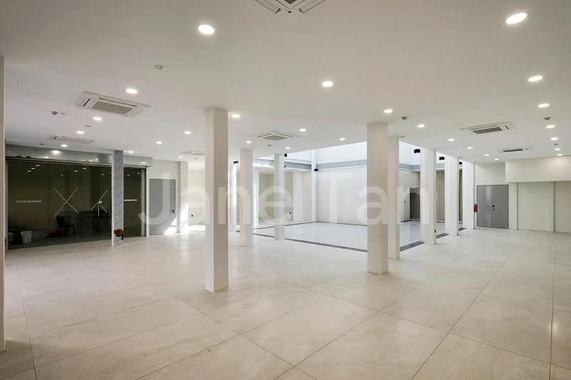 Other Retail for Rent in  Mustafa Centre - Image 10